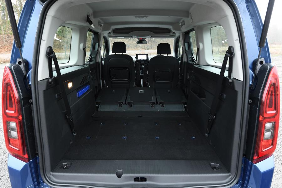 Багажник Vauxhall Combo Life XL 2018 года  (фото 9 из 27)